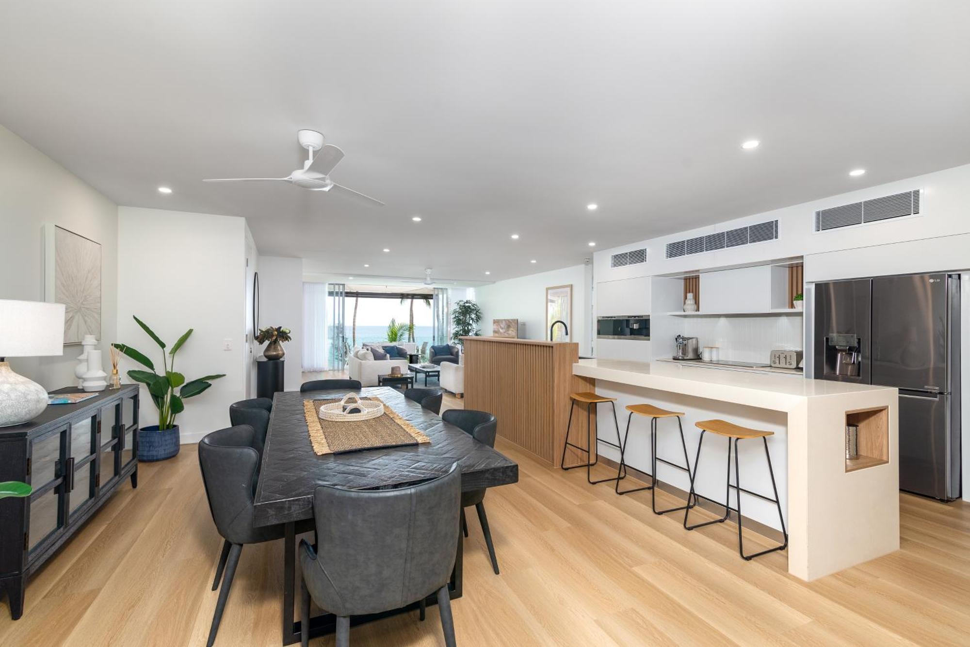 Hotel Imagine Drift Palm Cove Zimmer foto