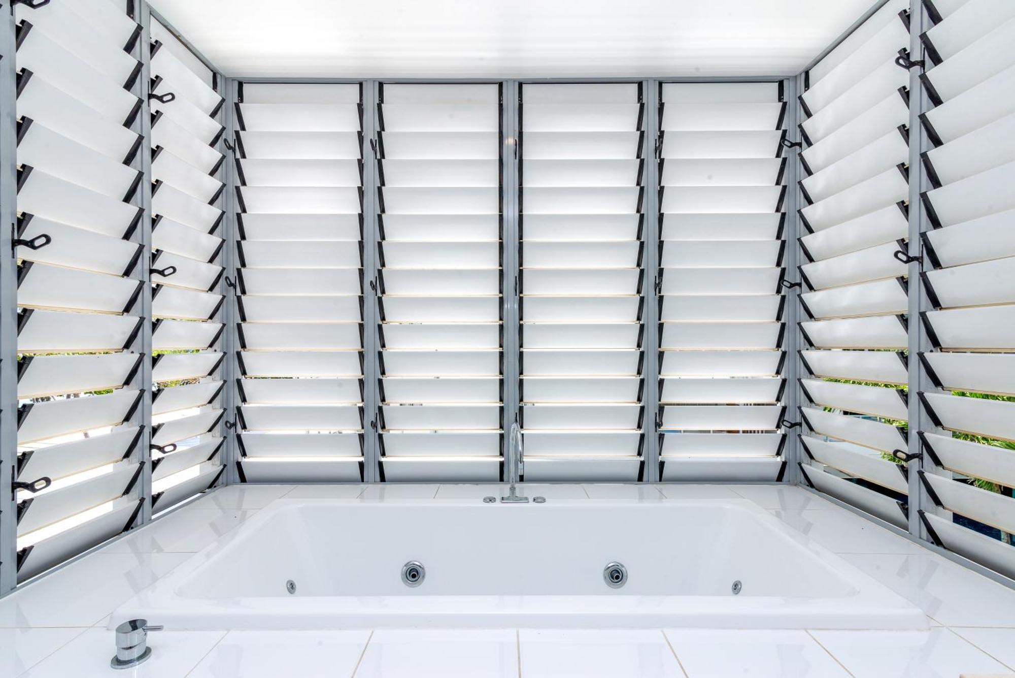 Hotel Imagine Drift Palm Cove Zimmer foto