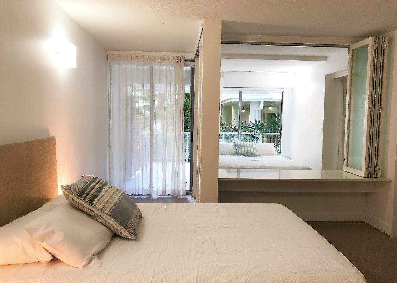 Hotel Imagine Drift Palm Cove Exterior foto