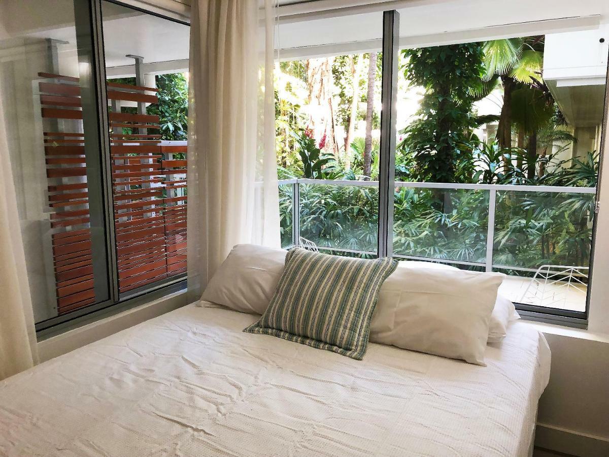 Hotel Imagine Drift Palm Cove Exterior foto